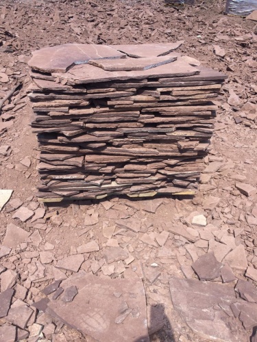 Плитняк лемезит бордовый для цоколя 1,5-2 см купить в Курской области