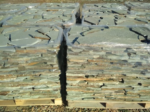 Плитняк златолит зелёный для цоколя, отмостки купить в Курской области