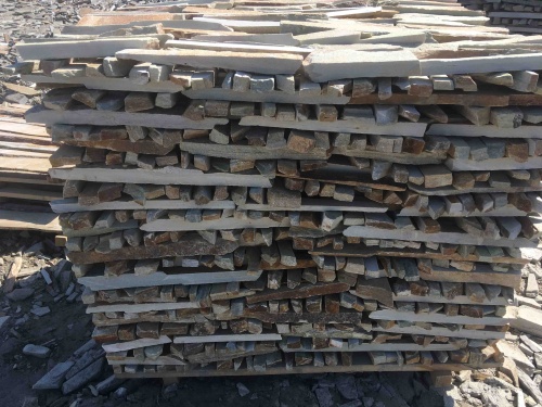 Горбушка златолит золотистый для облицовки купить в Курской области