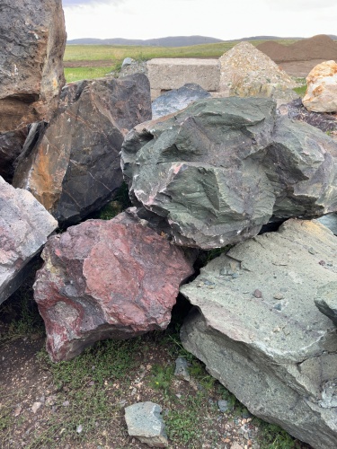 Камни для ландшафтного дизайна зелёные 10-60 килограмм купить в Курской области