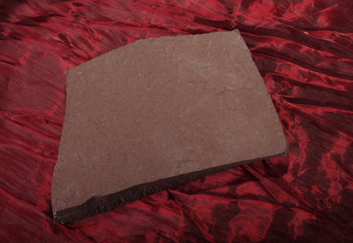 Плитняк лемезит бордовый для цоколя 1,5-2 см купить в Курской области