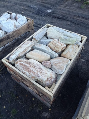 Златолит жёлтый, жёлто-зелёный глыбки и валуны для ланшафтного дизайна купить в Курской области